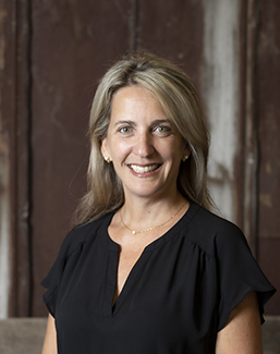 Dr. Fernanda Camargo picture