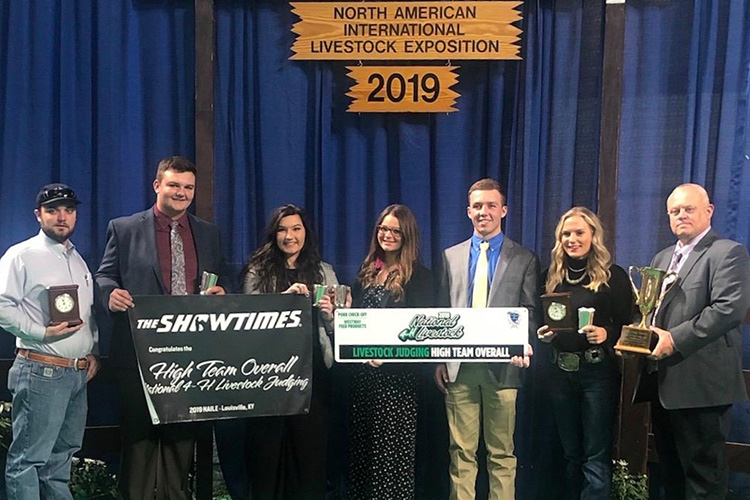 2019 All Star Gold Livestock Judging Team